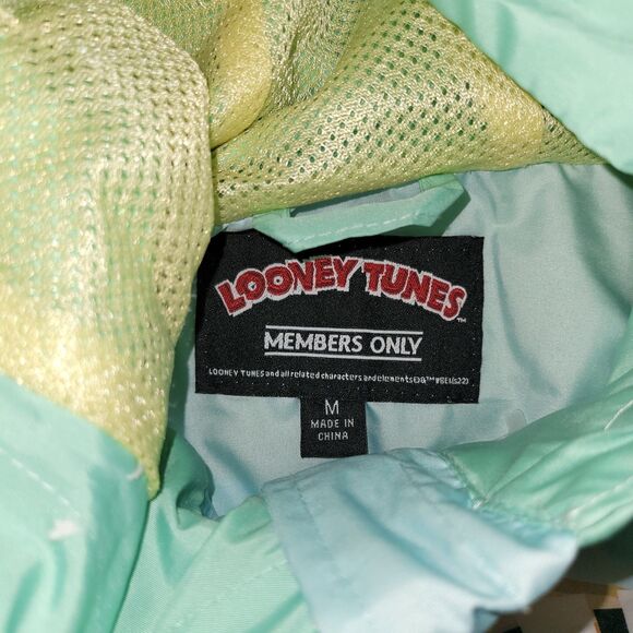 Members Only Looney Tunes Windbreaker Jacket Hoodie Medium Zip VGC - Picture 9 of 13